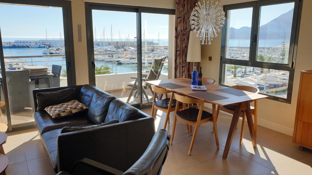Apartamento Luxe Aan De Jachthaven Met Frontaal Zeezicht